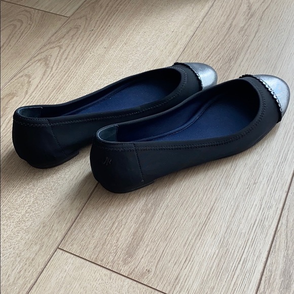 Jack Rogers Black Flats - Picture 3 of 5